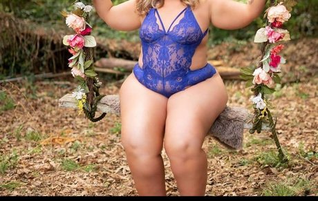 Nacktes geleaktes OnlyFans-Foto von Curvybeauty5