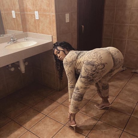 Nacktes geleaktes OnlyFans-Foto von Ig Imtherealmookiip