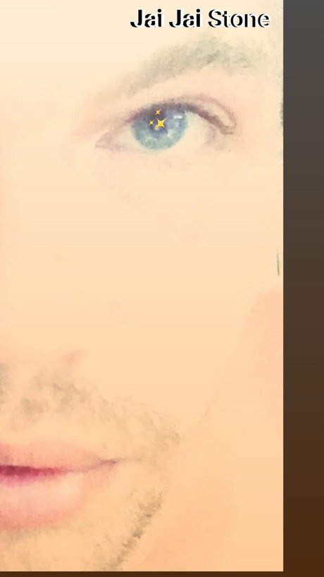 Nacktes geleaktes OnlyFans-Foto von Jai Jai Stone