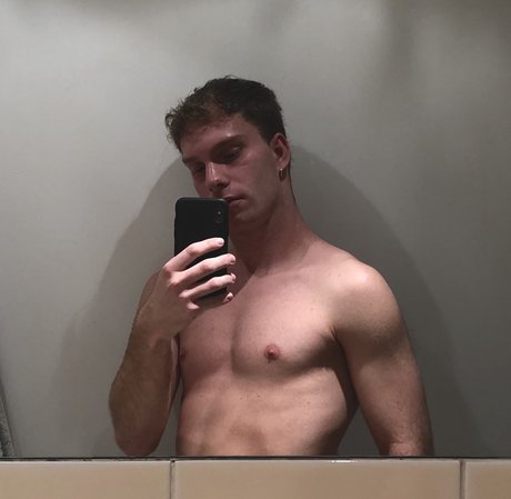 Nacktes geleaktes OnlyFans-Foto von Ale 