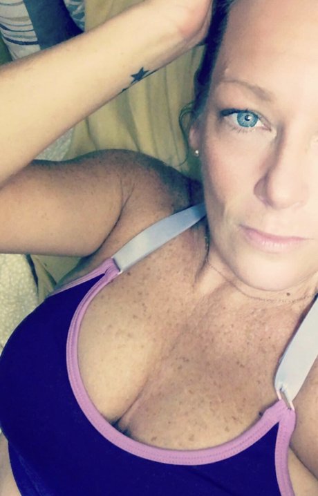Nacktes geleaktes OnlyFans-Foto von Niam01