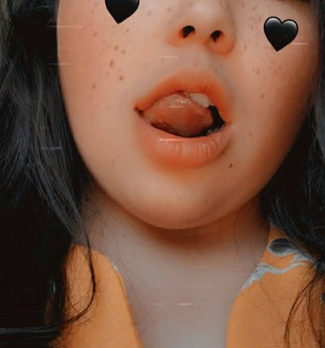 Nacktes geleaktes OnlyFans-Foto von Nadia