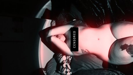 Nacktes geleaktes OnlyFans-Foto von Des Unfiltered