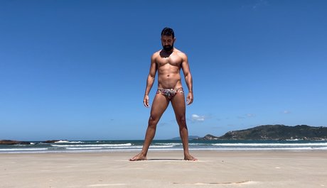 Nacktes geleaktes OnlyFans-Foto von Daniel