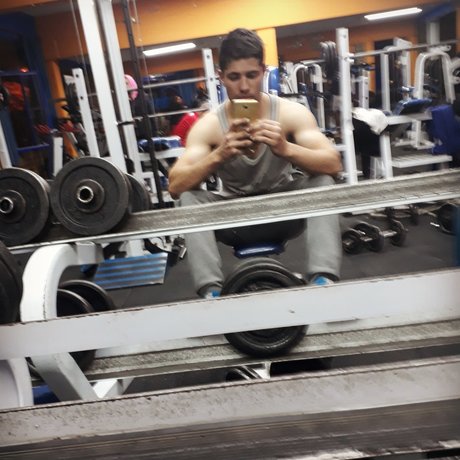 Nacktes geleaktes OnlyFans-Foto von Enzo Genaro