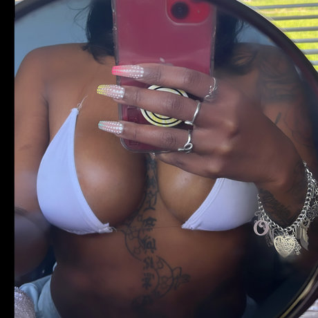 Nacktes geleaktes OnlyFans-Foto von Don Don