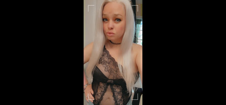 Nacktes geleaktes OnlyFans-Foto von Nicole