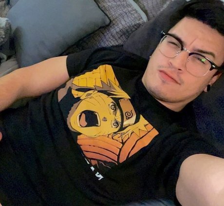 Nacktes geleaktes OnlyFans-Foto von Darkstar