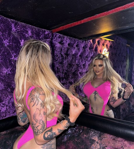 Nacktes geleaktes OnlyFans-Foto von Demi Jordan