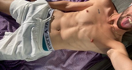 Nacktes geleaktes OnlyFans-Foto von Denis Rocco