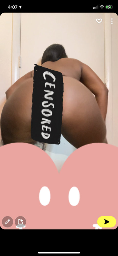 Nacktes geleaktes OnlyFans-Foto von Neeya