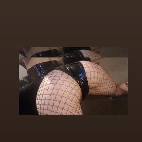 Nacktes geleaktes OnlyFans-Foto von Temptation