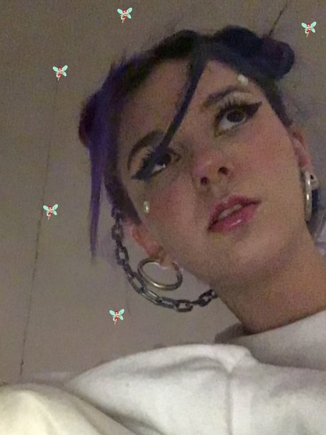 Nacktes geleaktes OnlyFans-Foto von Cutie Fairy