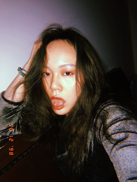 Nacktes geleaktes OnlyFans-Foto von K
