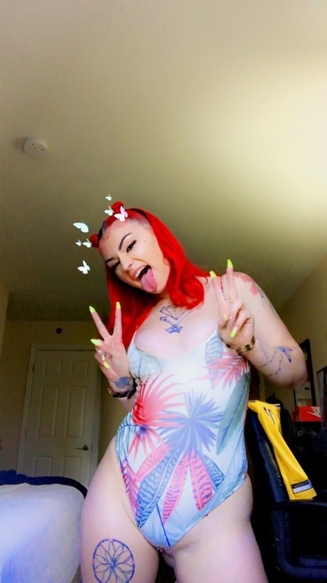 Nacktes geleaktes OnlyFans-Foto von Redheadshawty