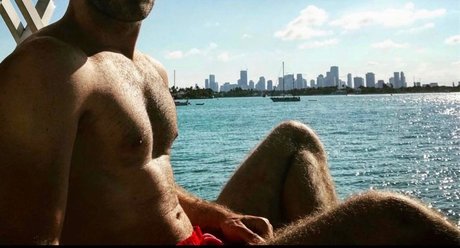 Nacktes geleaktes OnlyFans-Foto von Dave Dude