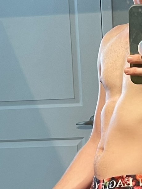 Nacktes geleaktes OnlyFans-Foto von Cody Whitlock