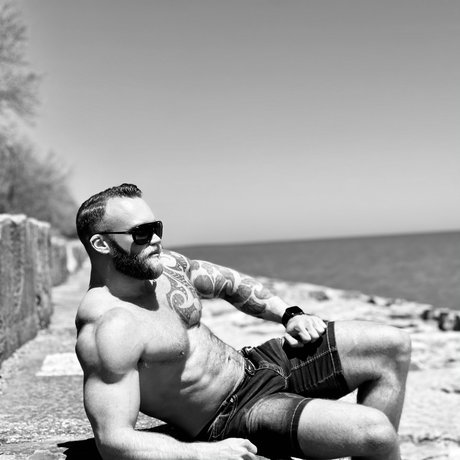 Nacktes geleaktes OnlyFans-Foto von Collin Wood
