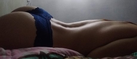 Nacktes geleaktes OnlyFans-Foto von Nana