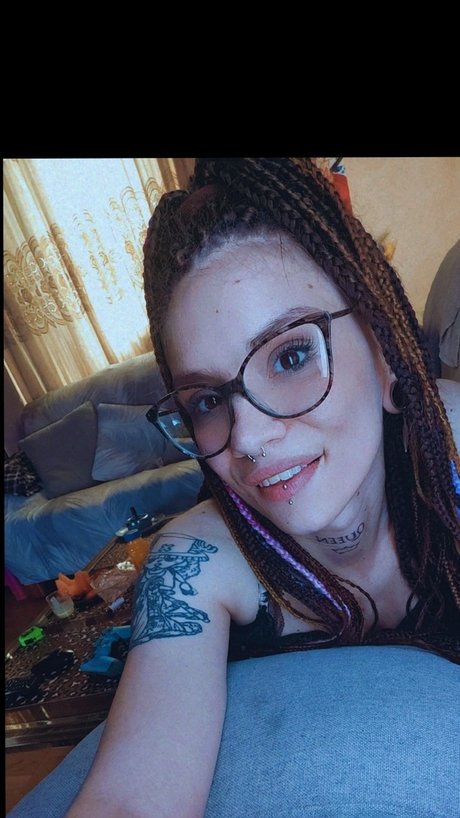 Nacktes geleaktes OnlyFans-Foto von Namiiswaan