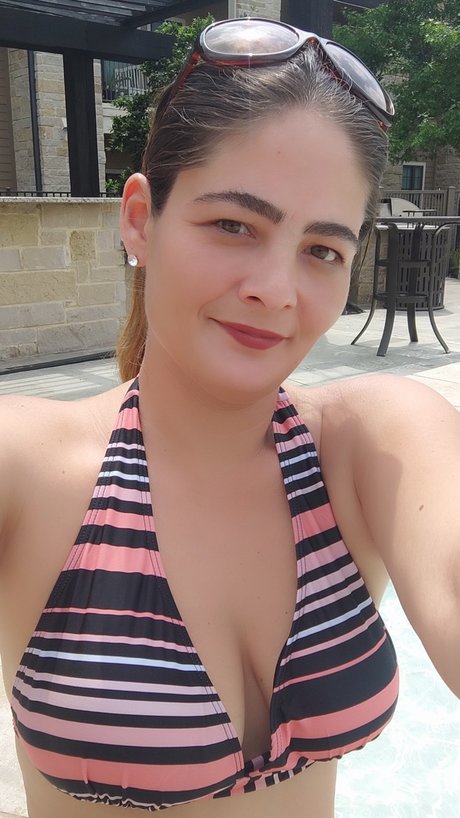 Nacktes geleaktes OnlyFans-Foto von Nati Show