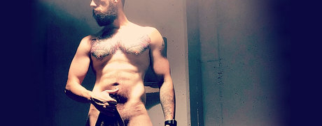 Nacktes geleaktes OnlyFans-Foto von Nathan Rogue