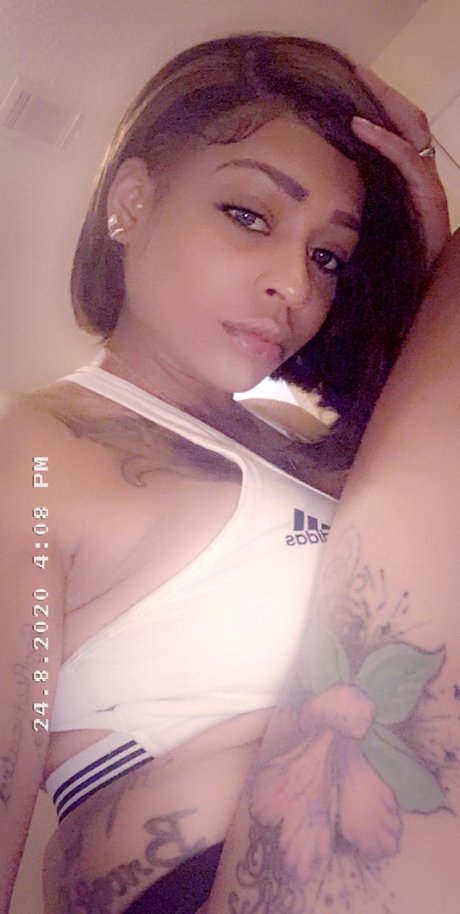 Nacktes geleaktes OnlyFans-Foto von Yayofeva1