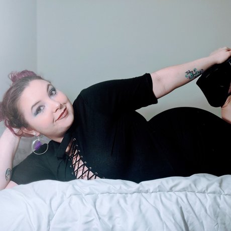 Nacktes geleaktes OnlyFans-Foto von Freyja Bowe
