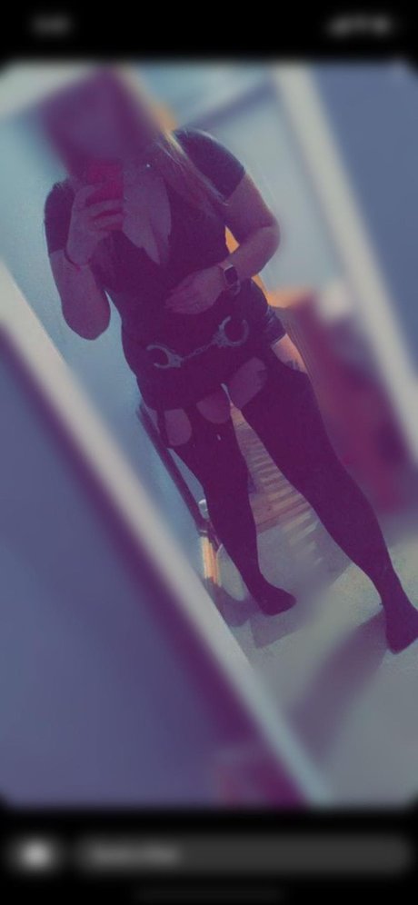 Nacktes geleaktes OnlyFans-Foto von Curvygirl2022