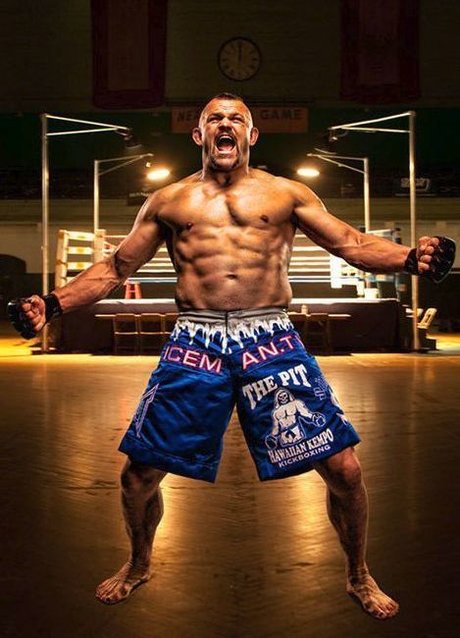 Nacktes geleaktes OnlyFans-Foto von Chuck Liddell