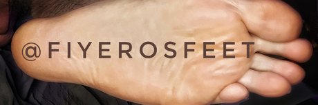 Nacktes geleaktes OnlyFans-Foto von Fiyerosfeet