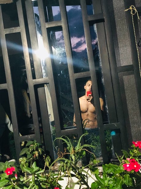 Nacktes geleaktes OnlyFans-Foto von Carlos Blandon Vergara