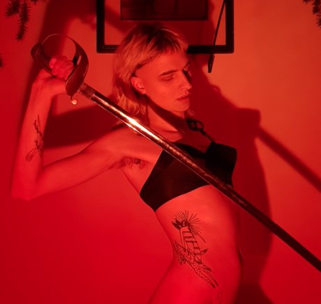 Nacktes geleaktes OnlyFans-Foto von Sadie Dagger