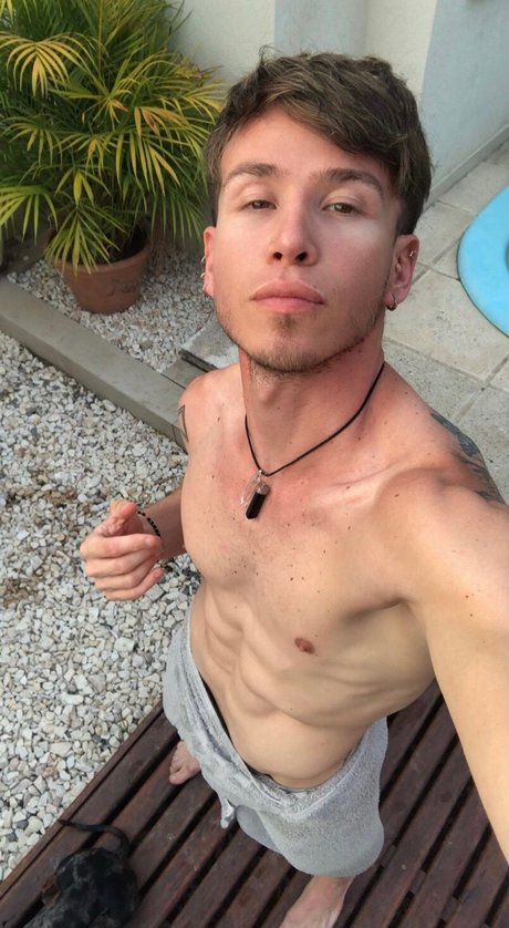 Nacktes geleaktes OnlyFans-Foto von Christian Medrano