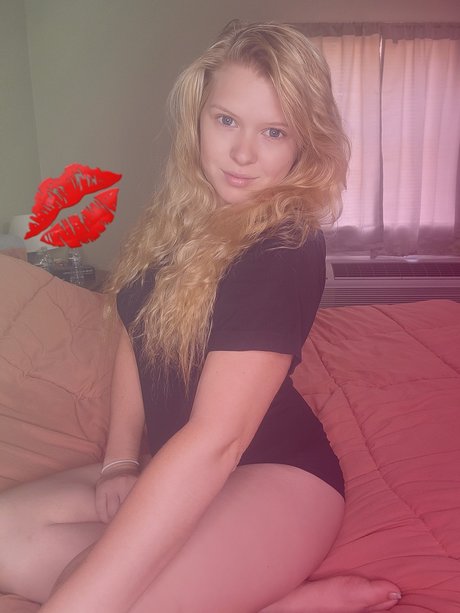 Nacktes geleaktes OnlyFans-Foto von Shana