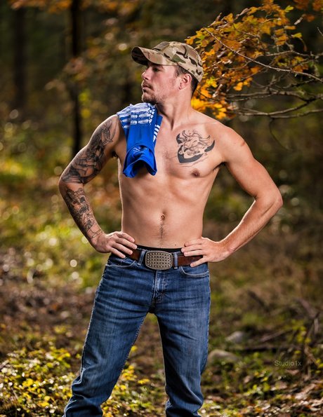 Nacktes geleaktes OnlyFans-Foto von Cowboy Deluxe