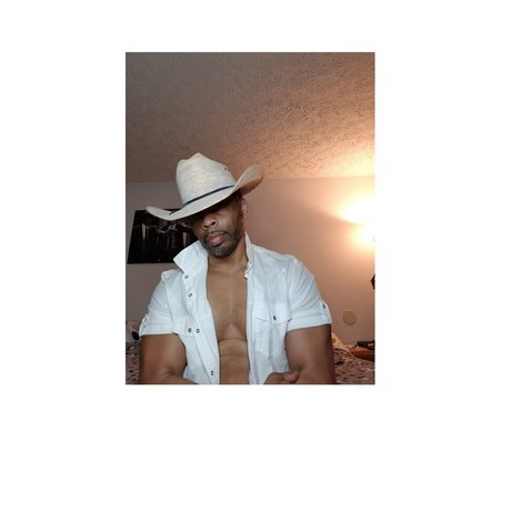 Nacktes geleaktes OnlyFans-Foto von Covell Free Onlyfans