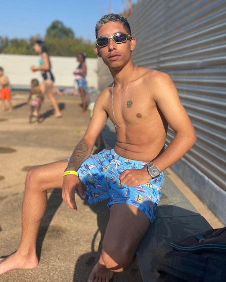 Nacktes geleaktes OnlyFans-Foto von Alexsander