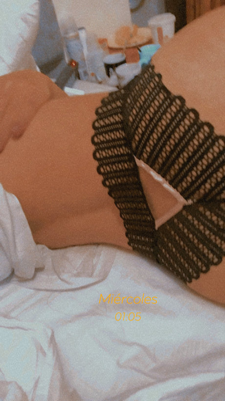Nacktes geleaktes OnlyFans-Foto von Nenaglockkk