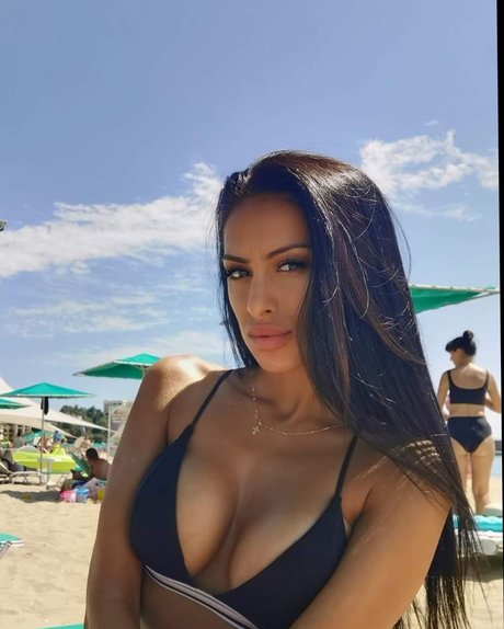 Nacktes geleaktes OnlyFans-Foto von Iliyanna