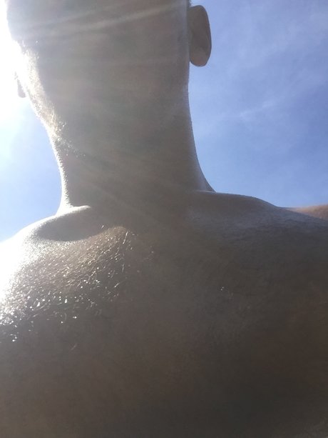 Nacktes geleaktes OnlyFans-Foto von Interracialchocolate