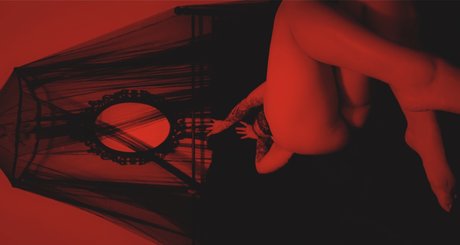 Nacktes geleaktes OnlyFans-Foto von Deadly Doll