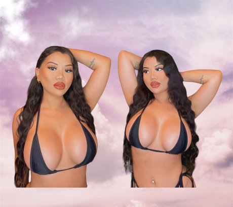 Nacktes geleaktes OnlyFans-Foto von Amy
