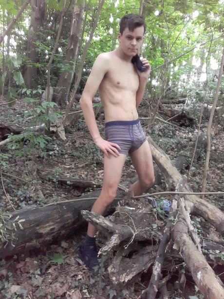 Nacktes geleaktes OnlyFans-Foto von Ben Clarke  Uk Male Model