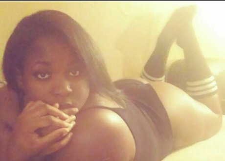Nacktes geleaktes OnlyFans-Foto von Ci Ci 
