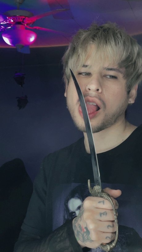 Nacktes geleaktes OnlyFans-Foto von Joel Brando