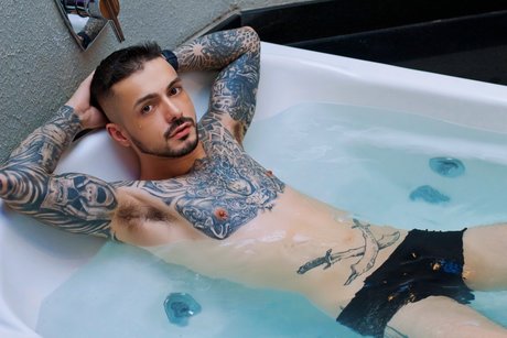 Nacktes geleaktes OnlyFans-Foto von Cristiano