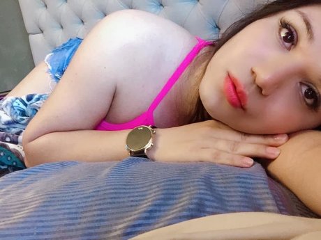 Nacktes geleaktes OnlyFans-Foto von Dulce Rega