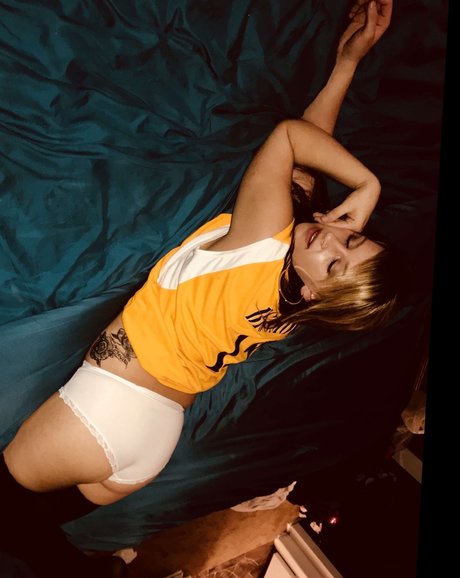 Nacktes geleaktes OnlyFans-Foto von Hgills