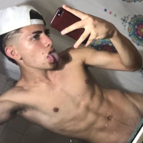 Nacktes geleaktes OnlyFans-Foto von Nico Ezequiel Elver Galarga
